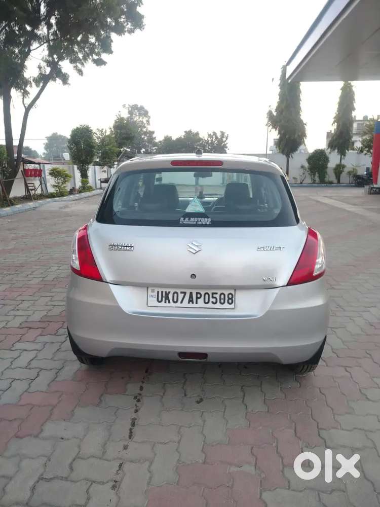 Maruti Suzuki Swift Vxi 2012