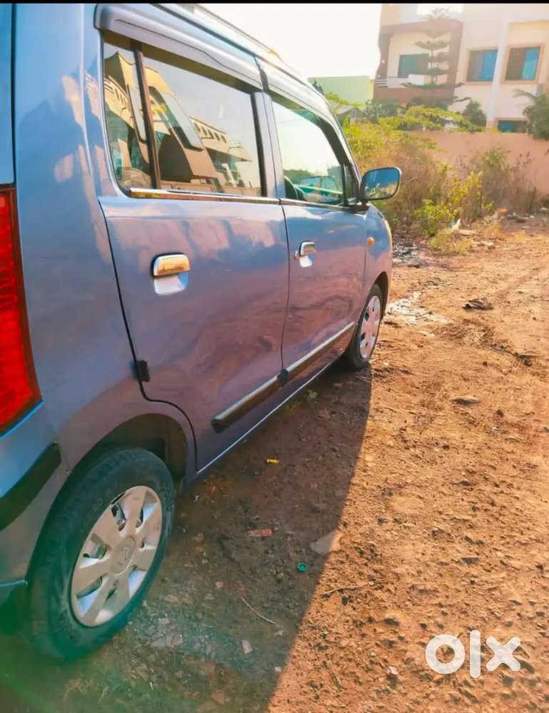 Maruti Suzuki Wagon R Lxi 2012