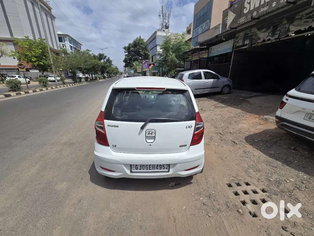 Hyundai I10 2011 Petrol 48500 Km Driven