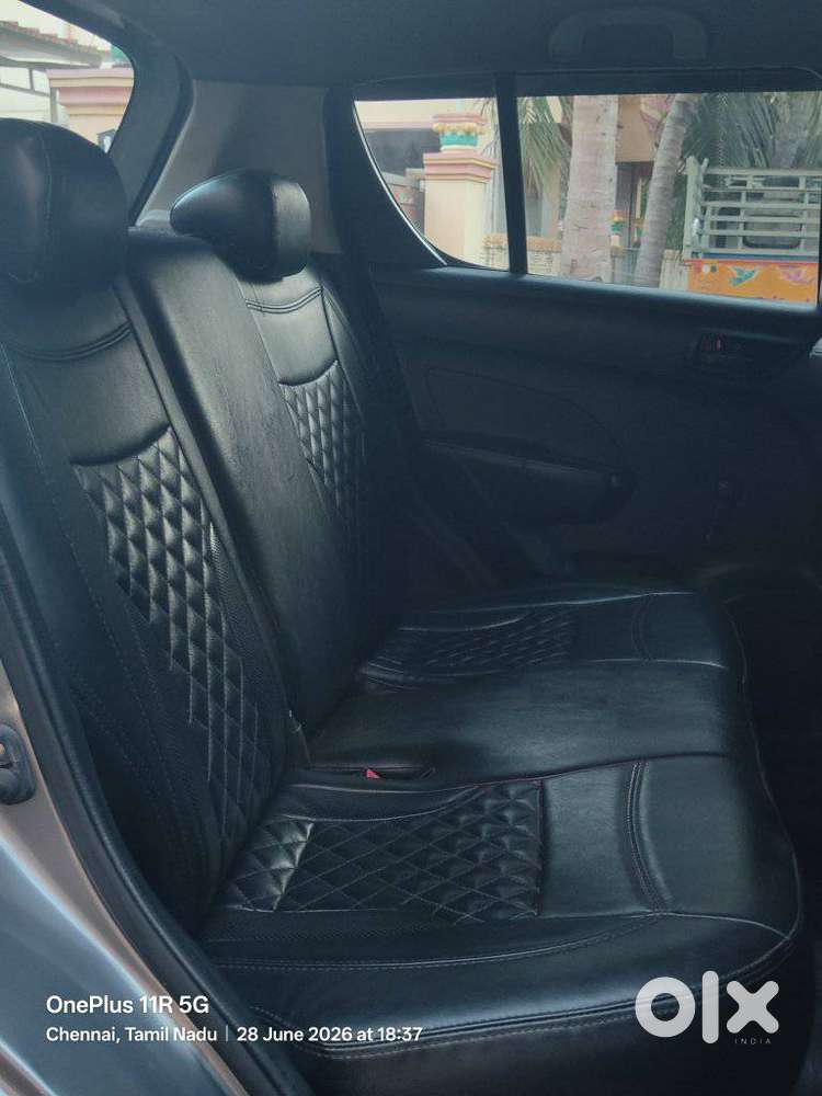 Maruti Suzuki Swift Lxi Optional-o, 2015, Petrol