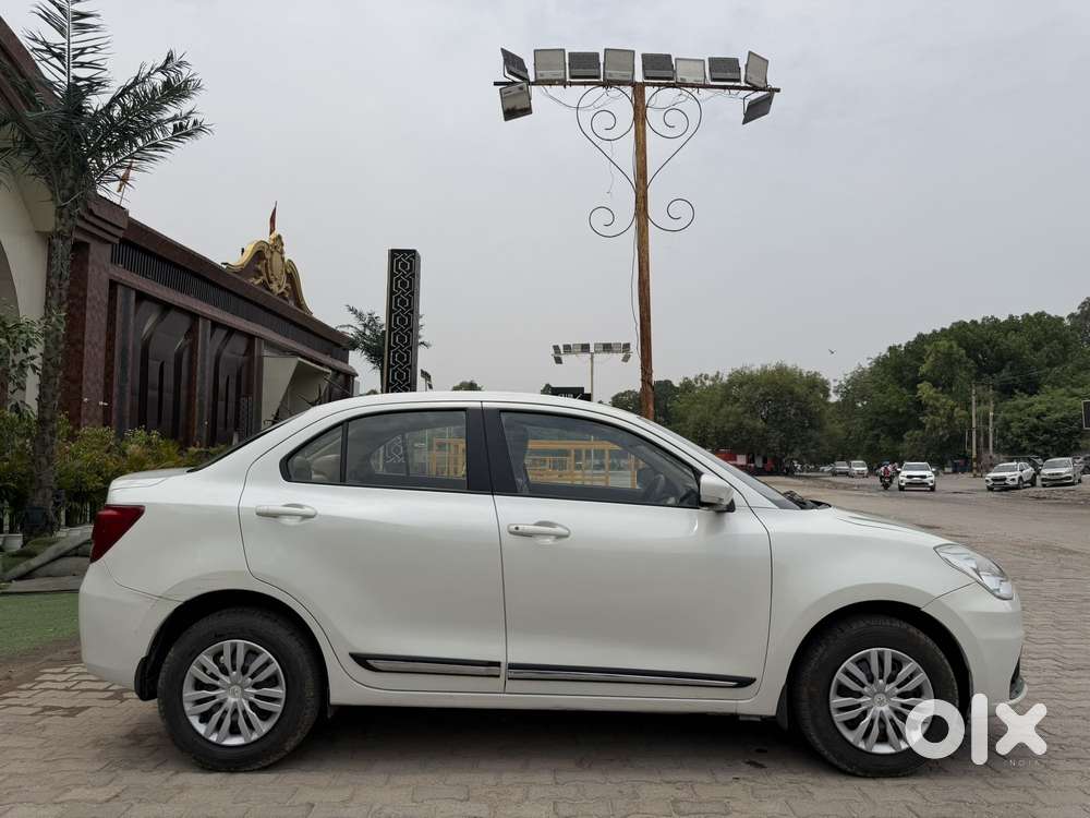 Maruti Suzuki Swift Dzire 1.2 Vxi Bsiv, 2020, Petrol