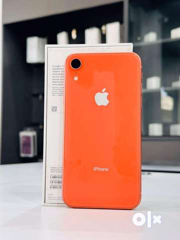 IPHONE XR-128GB CORAL COLOUR BRAND NEW CONDITION EXCULSIVE