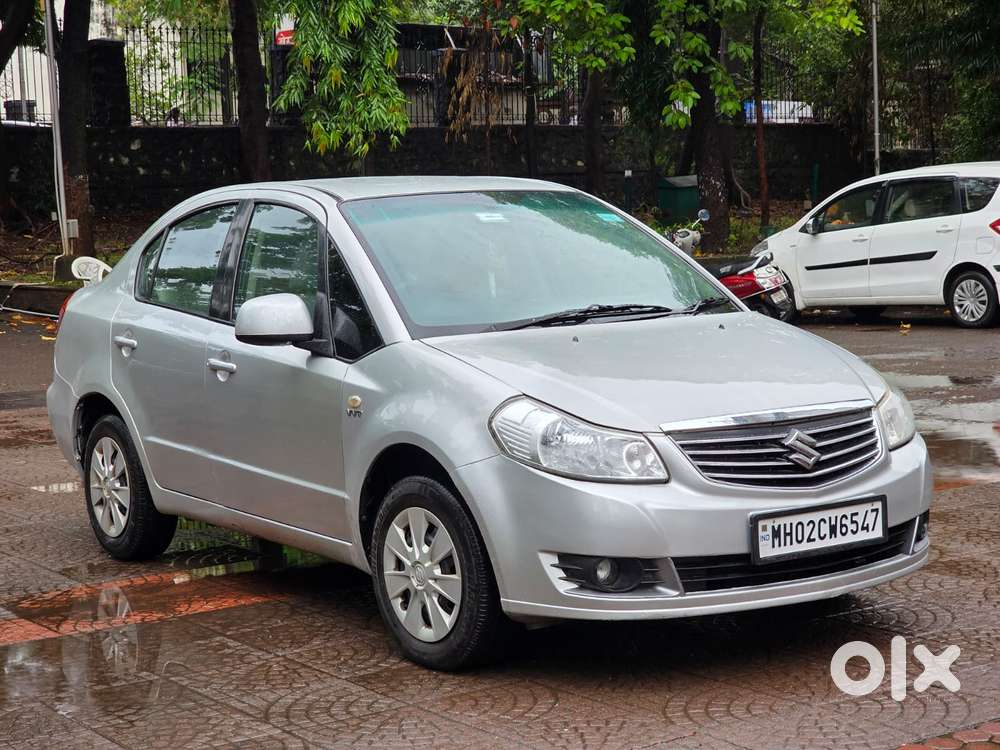 Maruti Suzuki Sx4 Vxi Bsiv, 2013, Petrol
