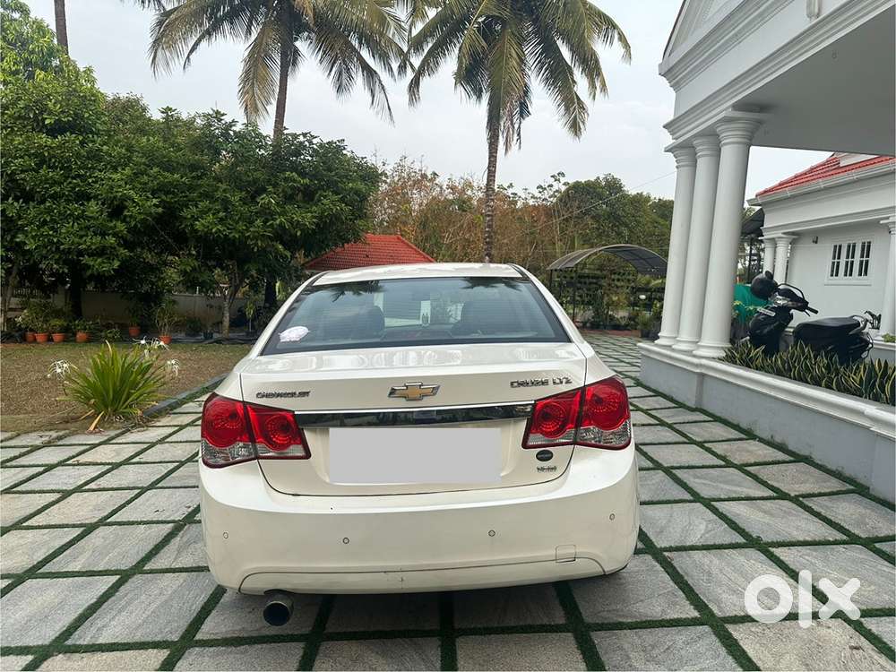 Chevrolet Cruze 2011 Diesel Good Condition