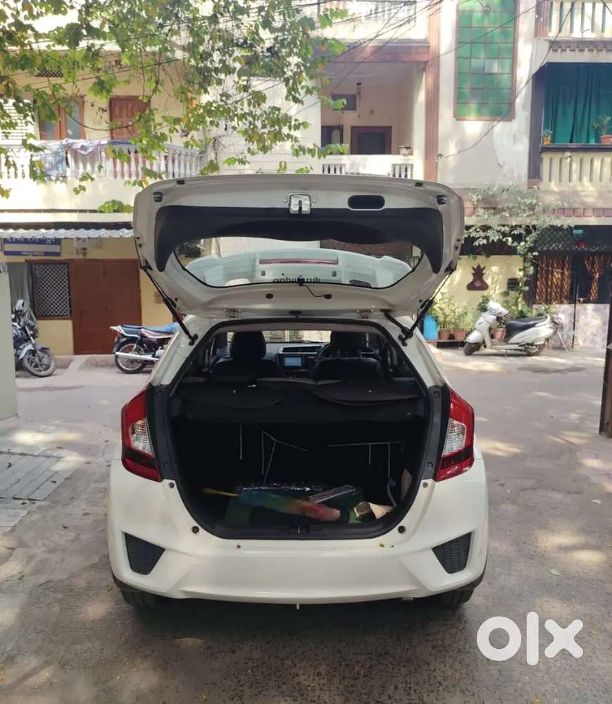 Honda Jazz 2015 Petrol Single Handed Used