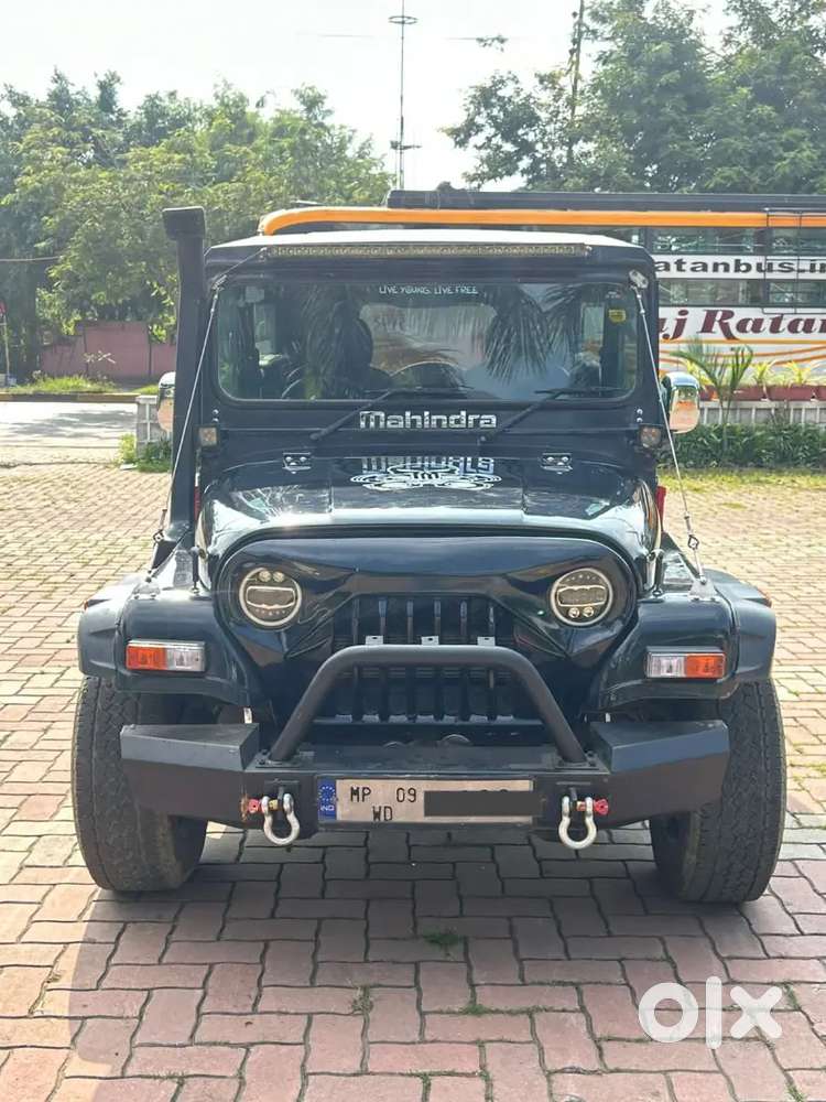 Mahindra Thar 4×4 Hard Top
