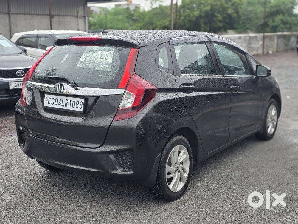 Honda Jazz V Mt Privilege, 2017, Petrol