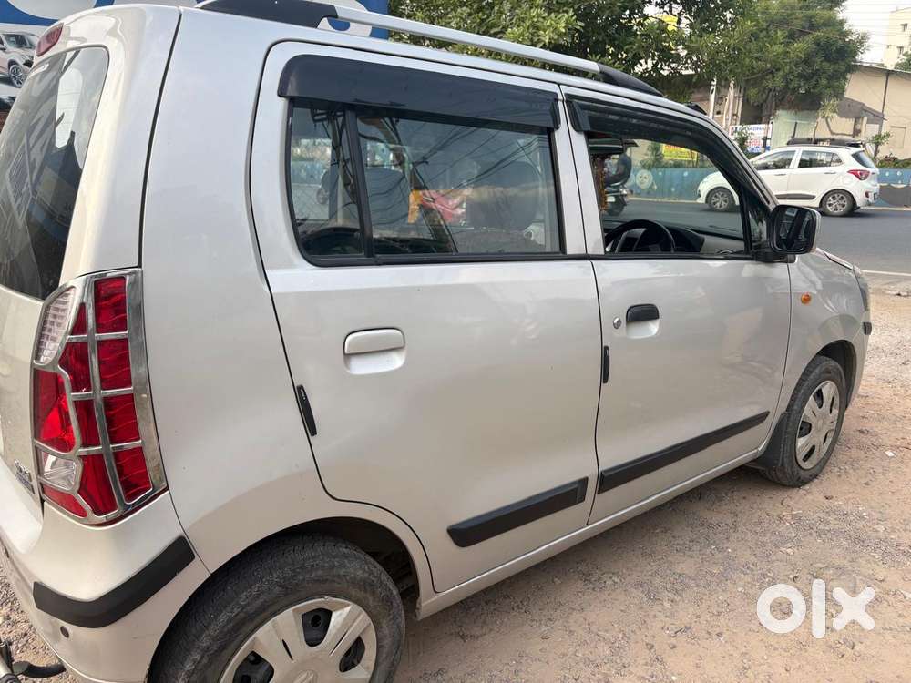 Maruti Suzuki Wagon R Amt Vxi Plus, 2016, Petrol