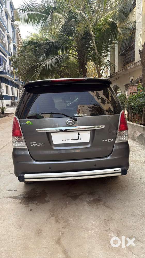 Toyota Innova 2011 Diesel