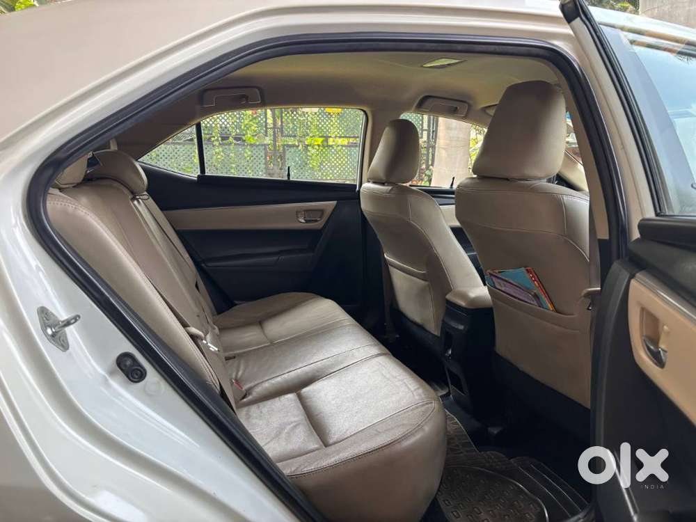 2015 Toyota Corolla Altis 1st Owner 65000 Km