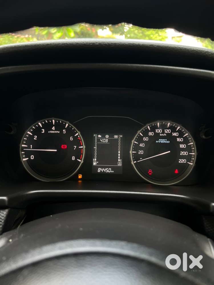 Brezza Lxi 2022 Petrol 100% Original Paint In Excellent Condition