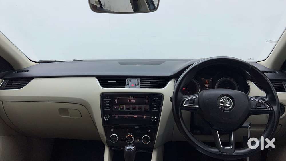 Skoda Octavia 1.8 Tsi Style At, 2017, Petrol