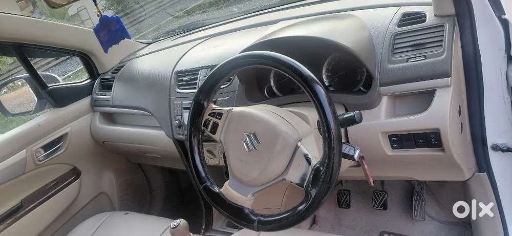 Maruti Suzuki Ertiga 2018 Petrol 75000 Km Driven