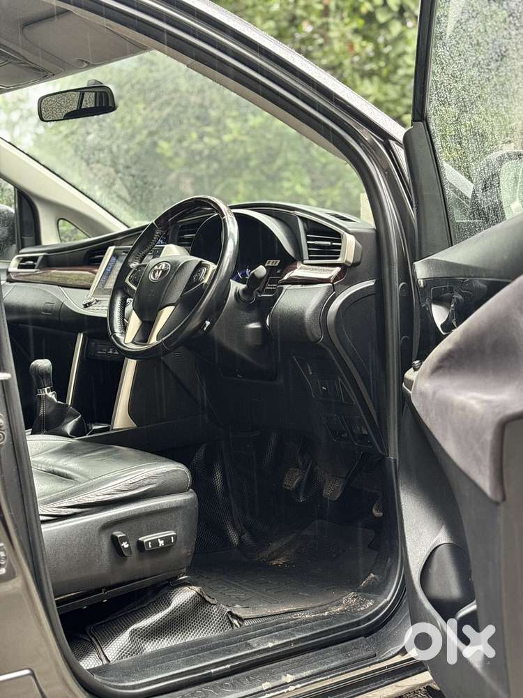 Toyota Innova Crysta 2.4 Zx Mt, 2016, Diesel