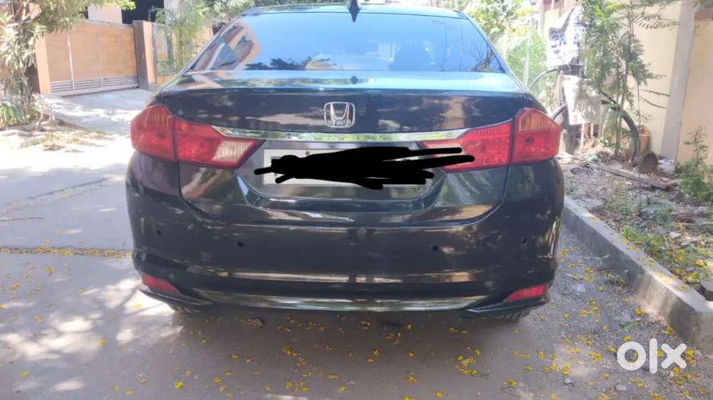 It A Good Nice Single Used Car