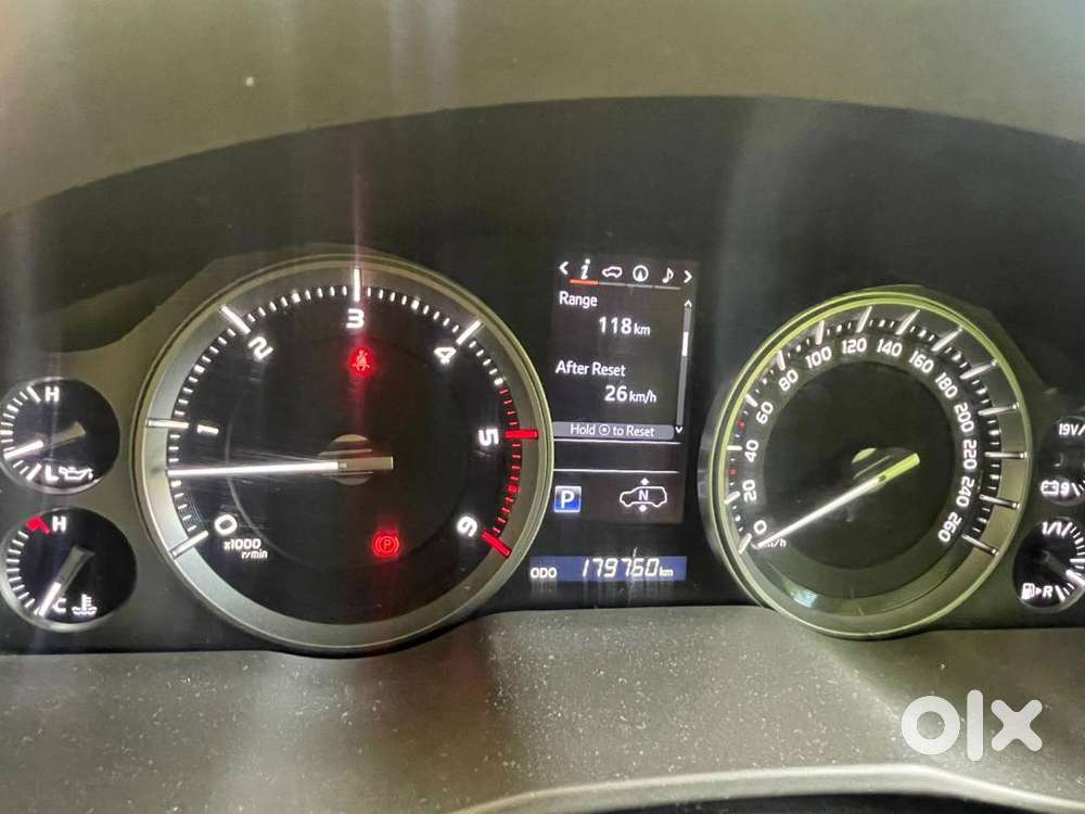 Land Cruiser Vx V8 At Good Quality With Lowest Price