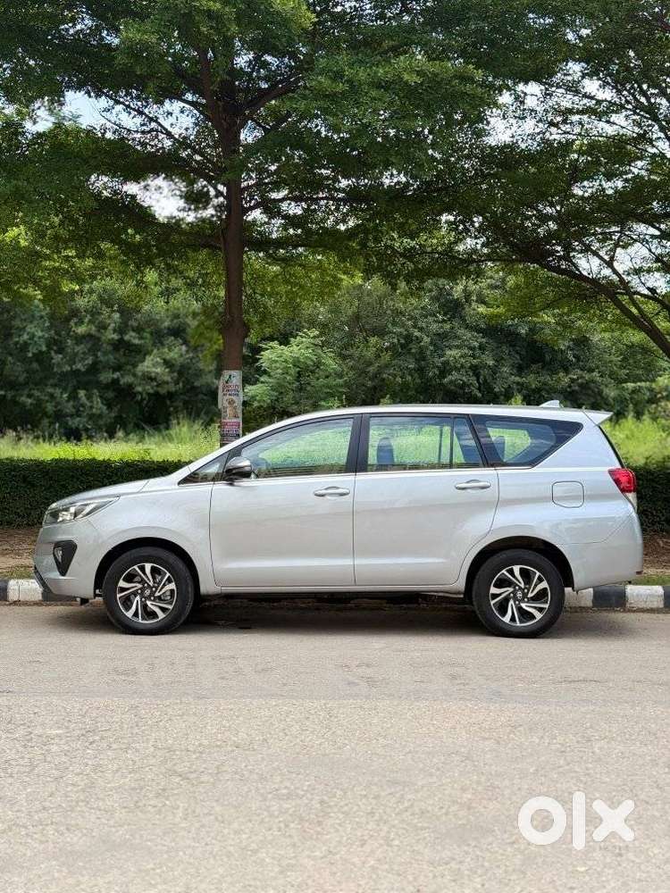 Toyota Innova Crysta 2.8 Gx At, 2021, Diesel