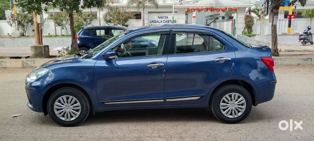 Maruti Suzuki Swift Dzire Vxi(o) Amt, 2023, Petrol