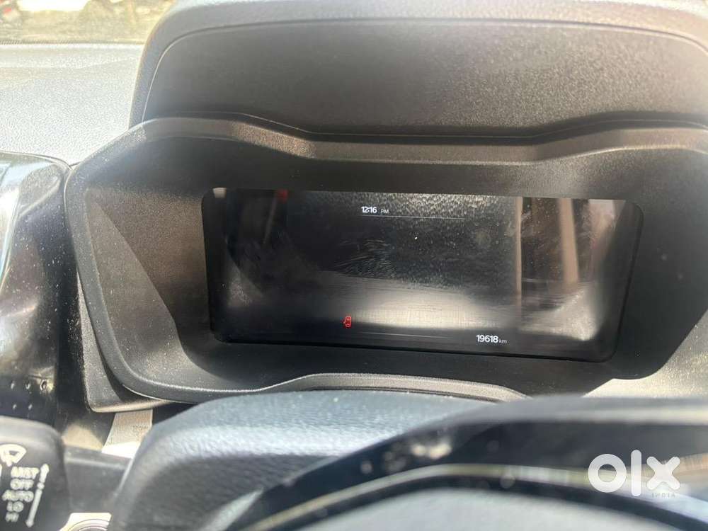 Mahindra Xuv 3xo 2024 Petrol 19600 Km Driven