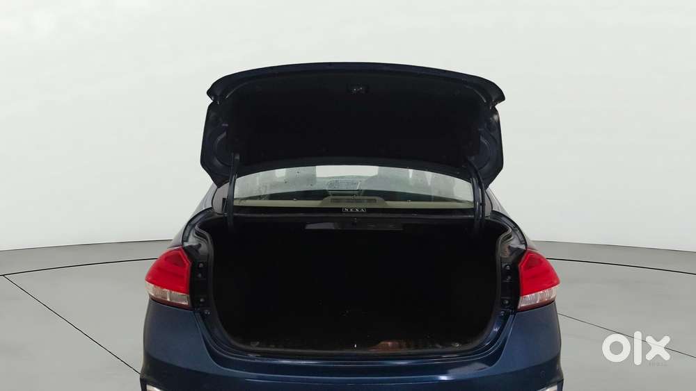 Maruti Suzuki Ciaz 1.5 Alpha Shvs Petrol, 2019, Petrol