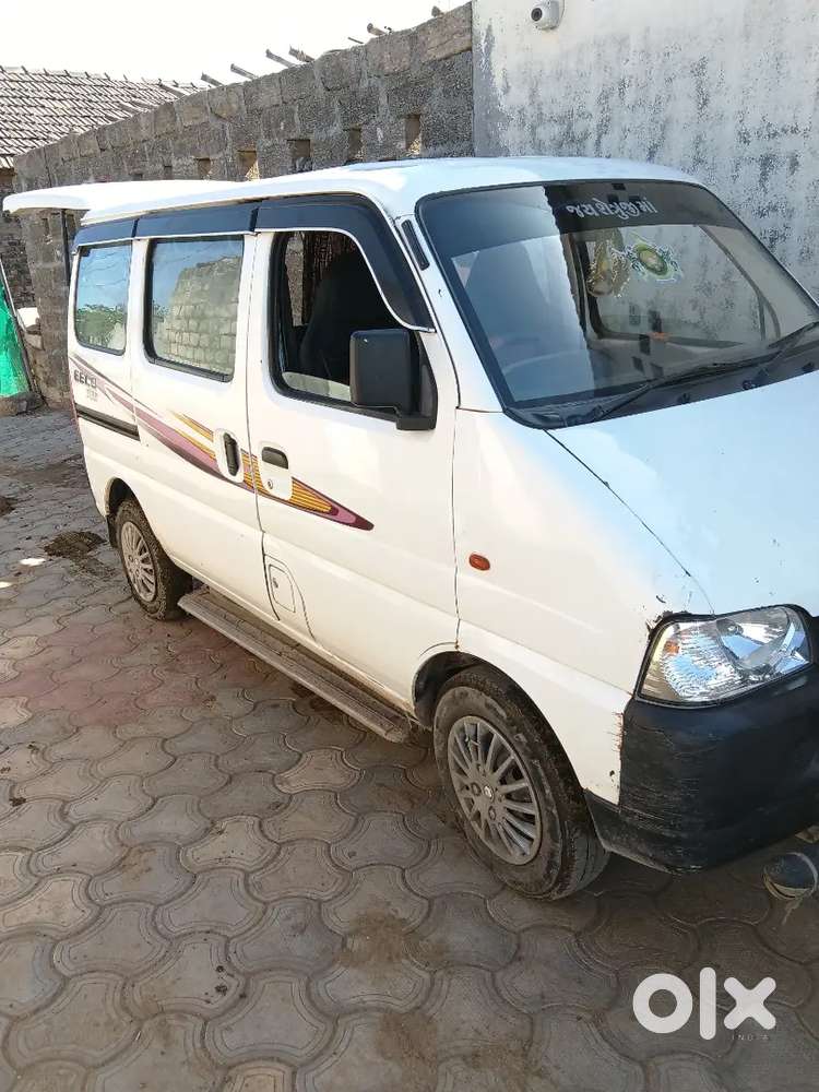 Maruti Suzuki Eeco 5 2015