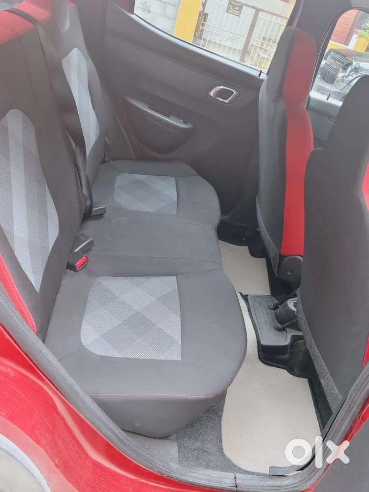 Renault Kwid 2019-ongoing 1.0 Rxt Amt (o), 2020, Petrol