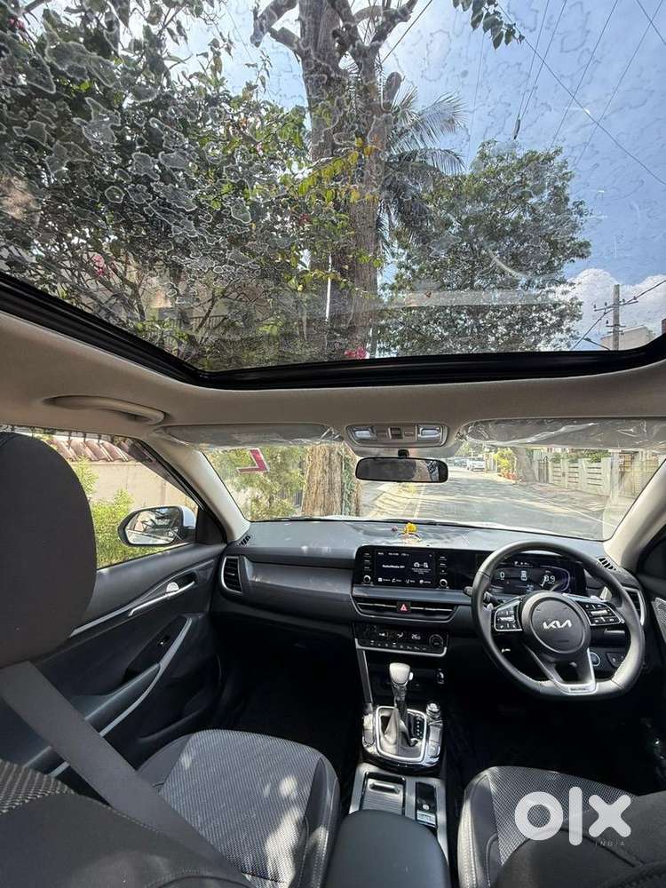 Kia Seltos Htk Plus (o) Ivt 1.5 Petrol-like New  8 Months Old