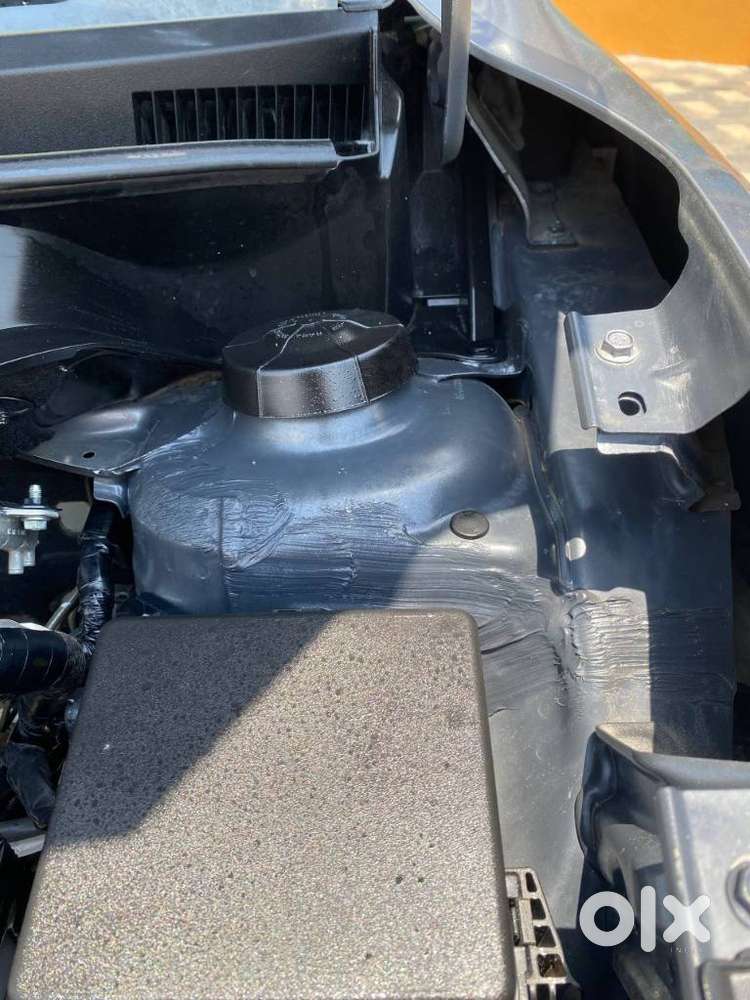 Maruti Suzuki Dzire 1.2 Zxi, 2021, Petrol