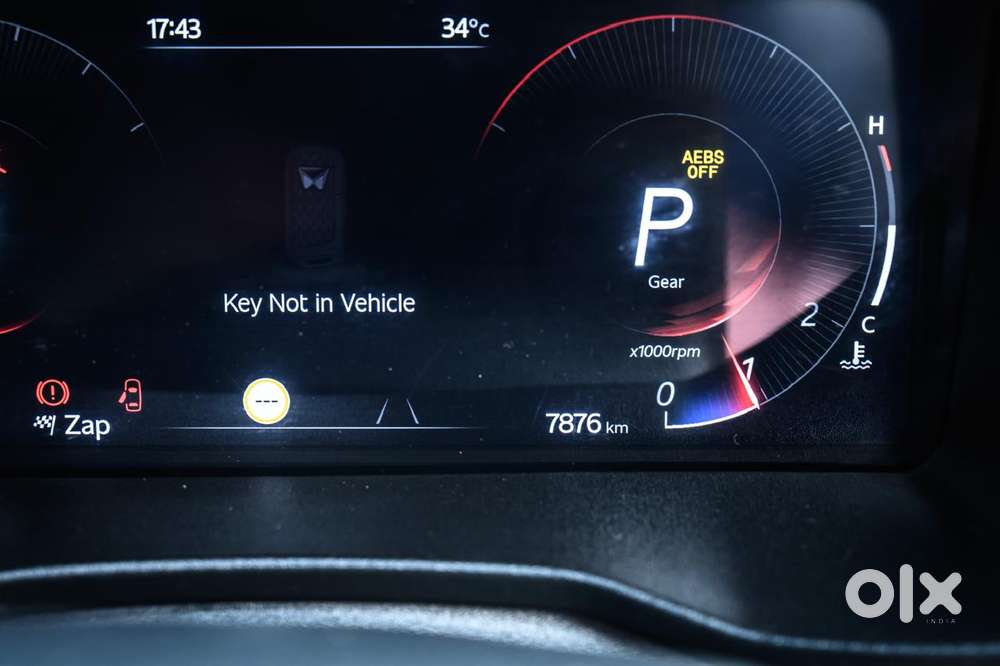 Mahindra Xuv 3xo Ax5l 1.2 Petrol At, 2024, Petrol