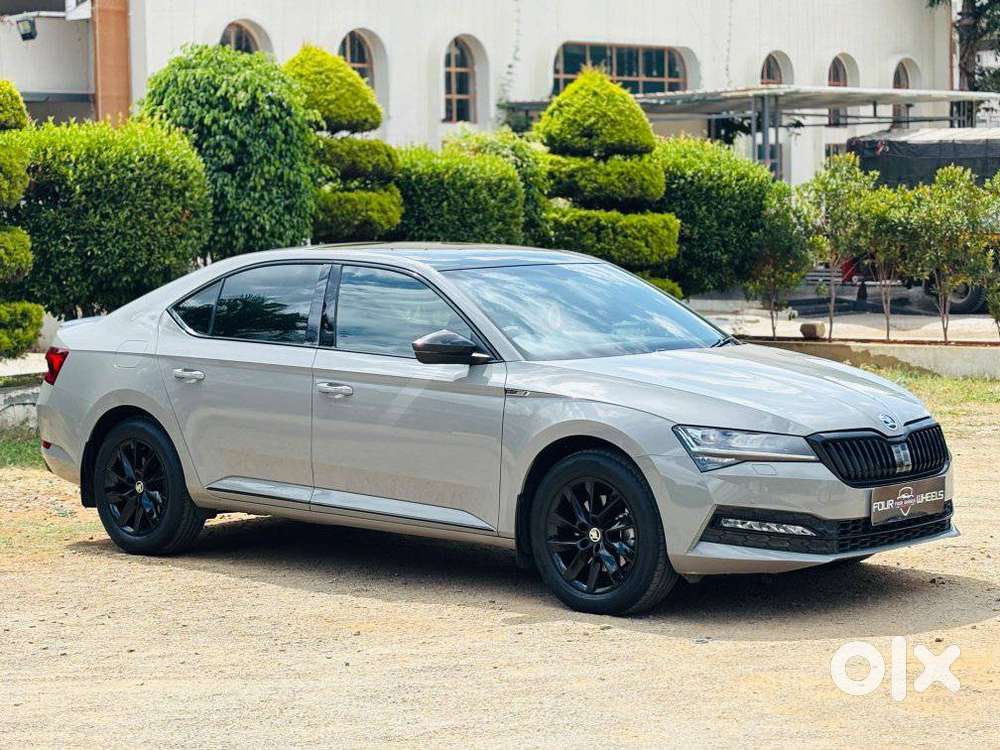Skoda Superb 2.0 Sportline Tsi At, 2021, Petrol