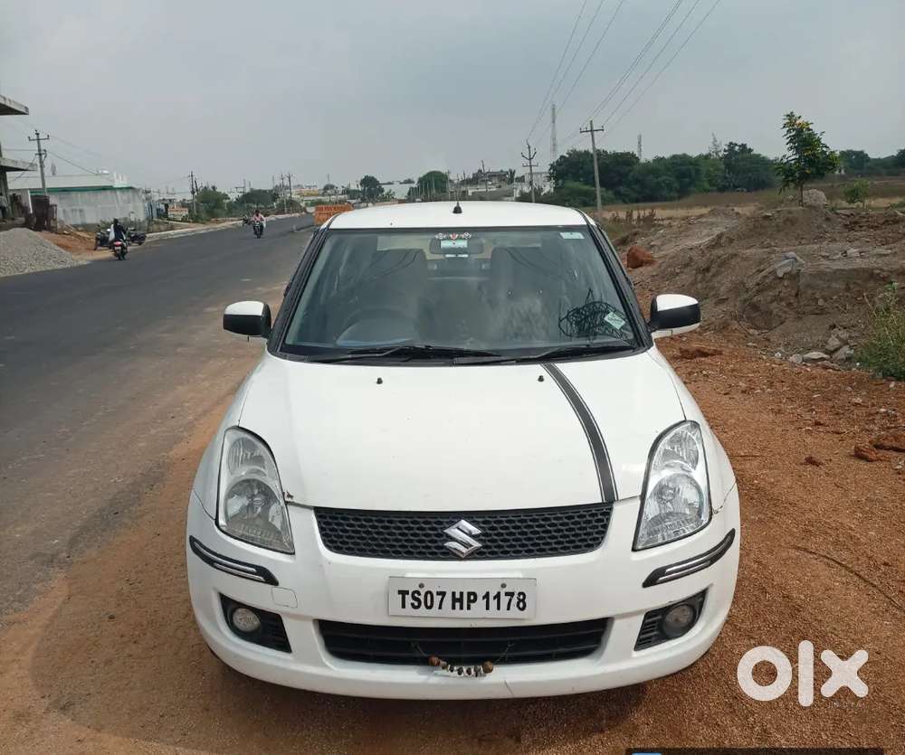 Maruti Suzuki Dzire Tour 2015