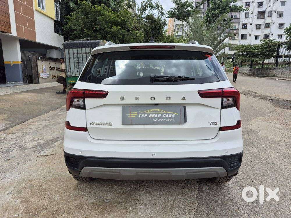 Skoda Kushaq Ambition 1.5l Tsi Mt, 2023, Petrol