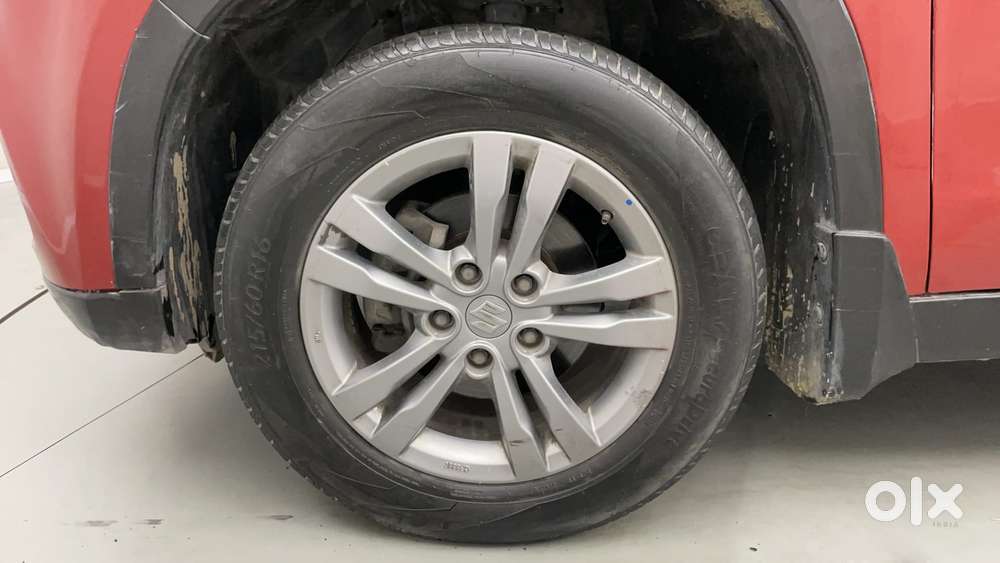 Maruti Suzuki Vitara Brezza Zdi+ Dual Tone Mt, 2016, Diesel