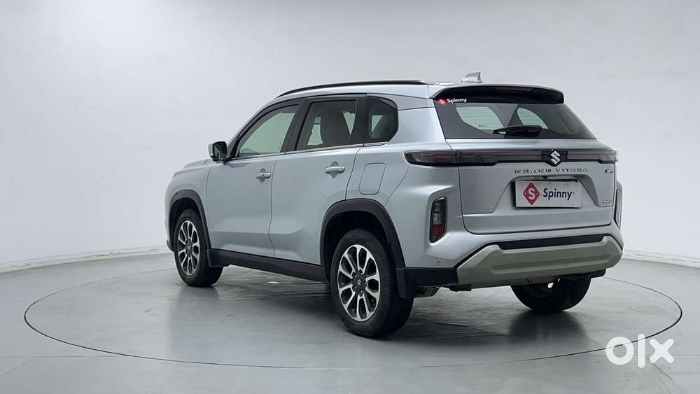 Maruti Suzuki Grand Vitara 1.5 Alpha Smart Hybrid Allgrip, 2022, Pet..