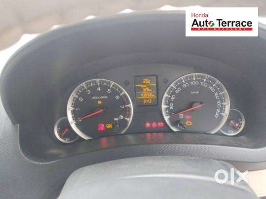 Maruti Suzuki Swift Dzire Lxi, 2016, Petrol