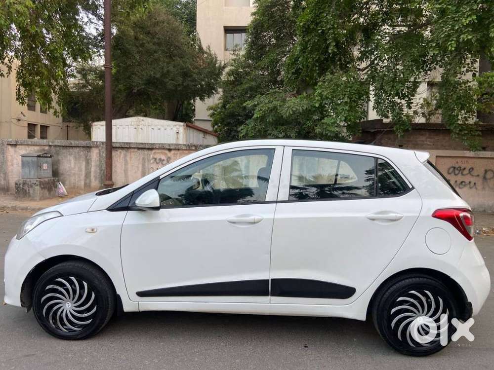 Hyundai Grand I10 2016-2017 Crdi Sportz Celebration Edition, 2017, D..