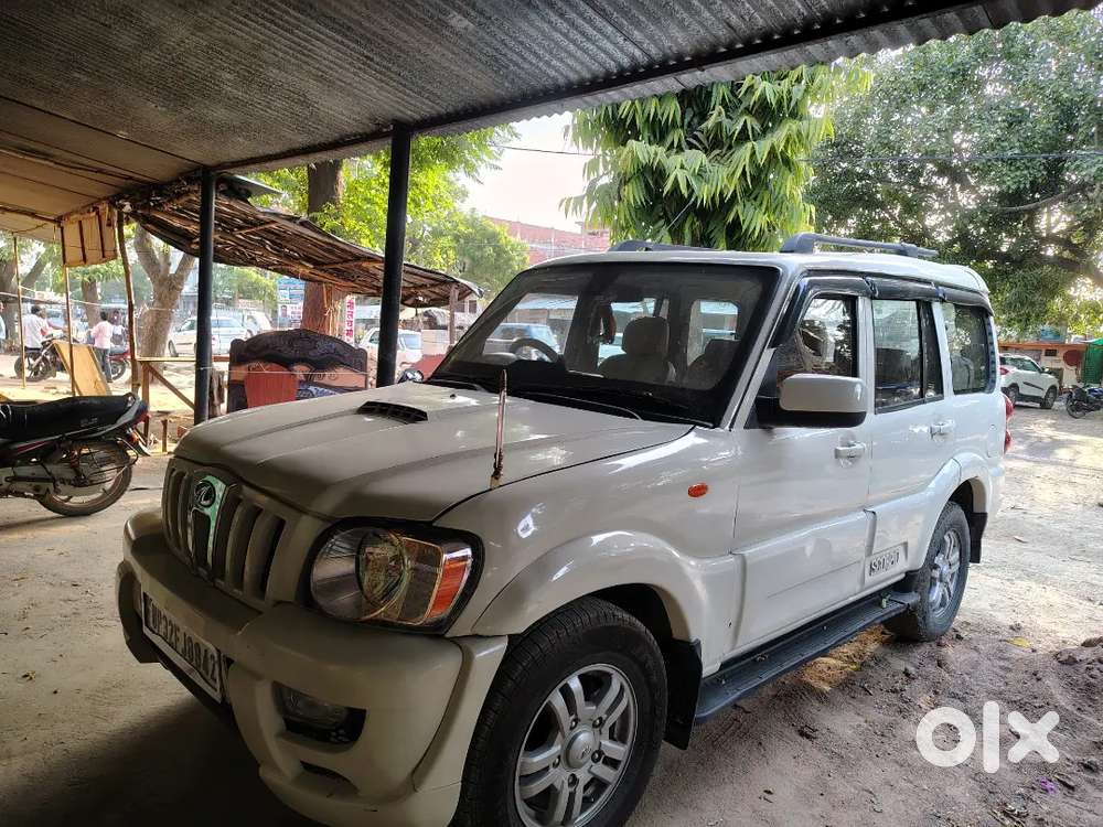 Mahindra Scorpio 2015 Diesel 97000 Km Driven