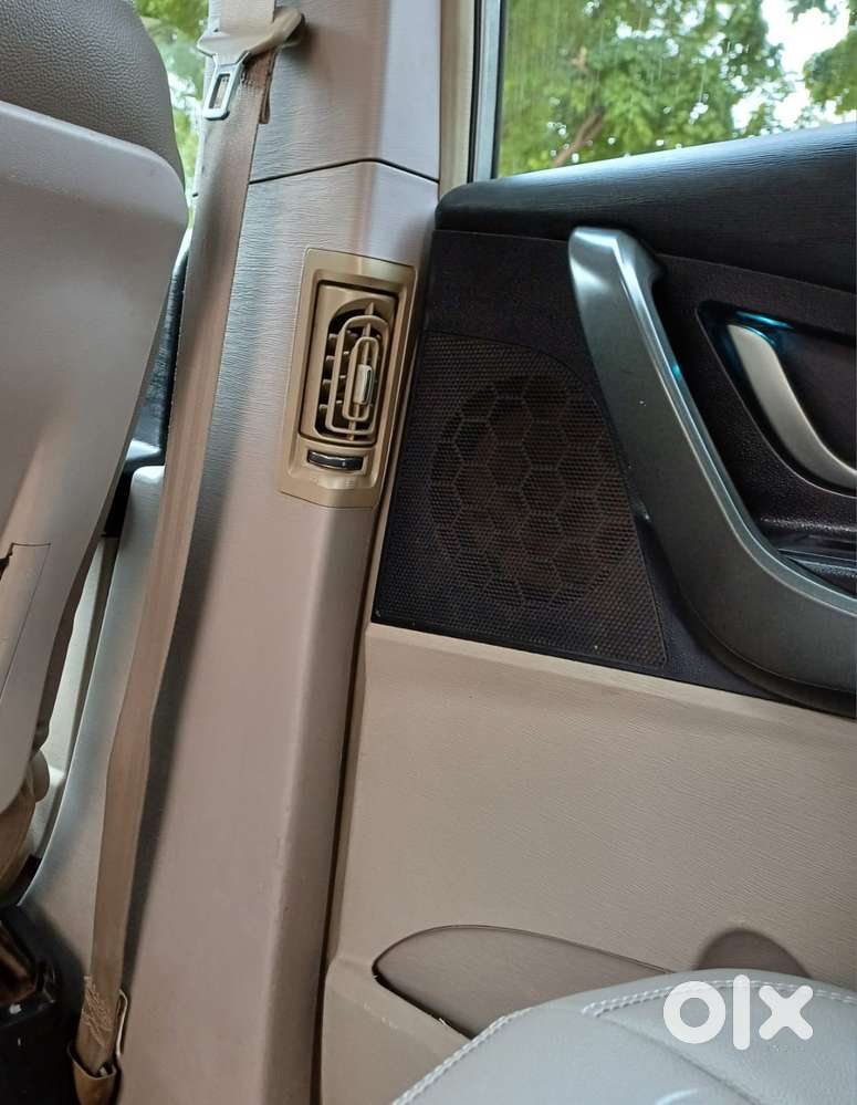 Mahindra Xuv500 W9 1.99, 2017, Diesel