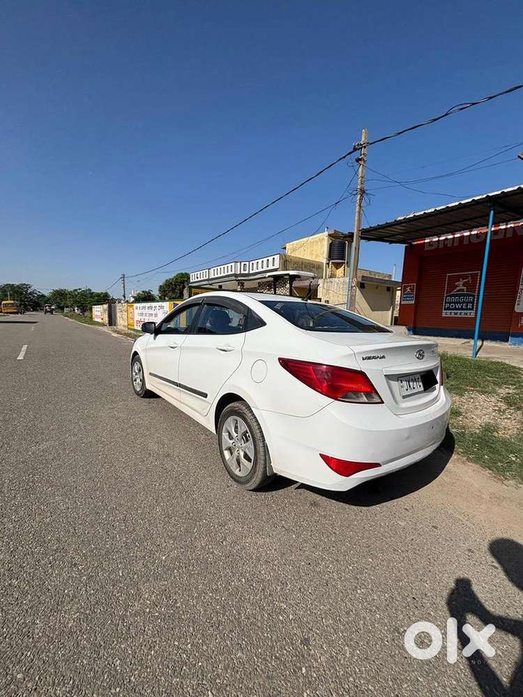 Hyundai Verna 2016 Diesel 102000 Km Driven