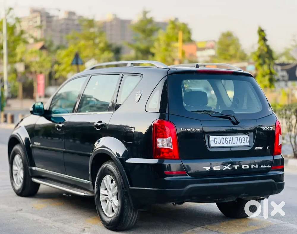 Mahindra Rexton Diesel 2014