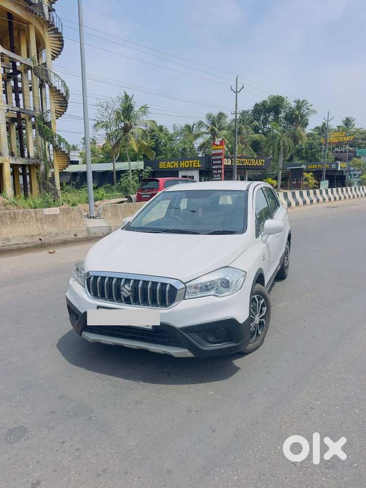 Maruti Suzuki S-cross 2017 Diesel Well Maintained