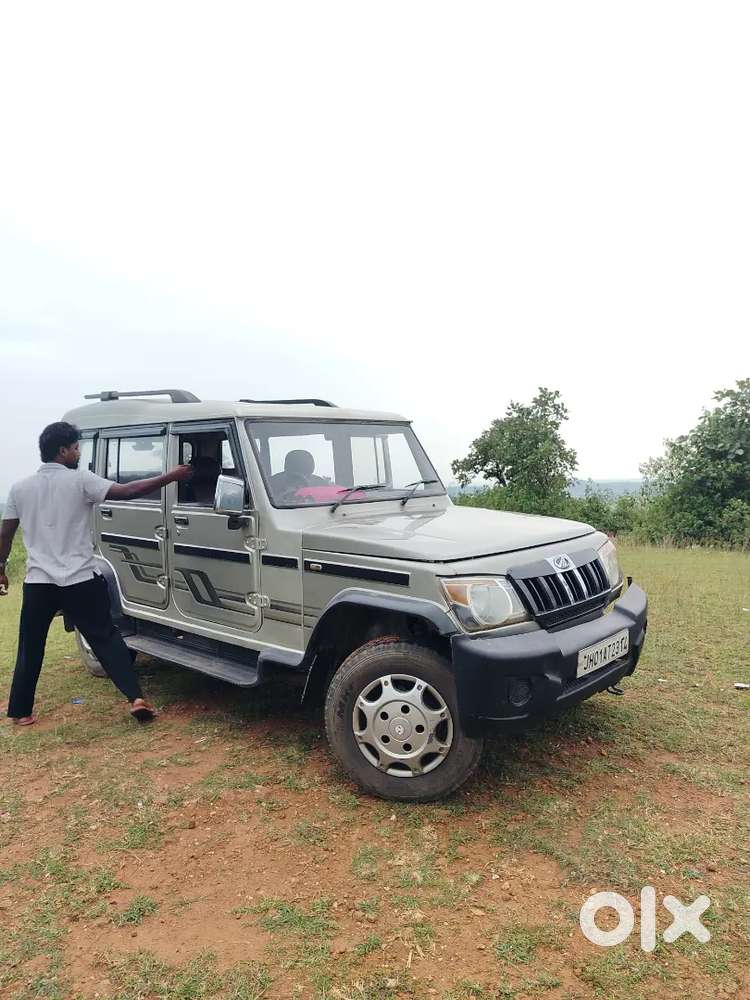 Mahindra Bolero Neo 2012
