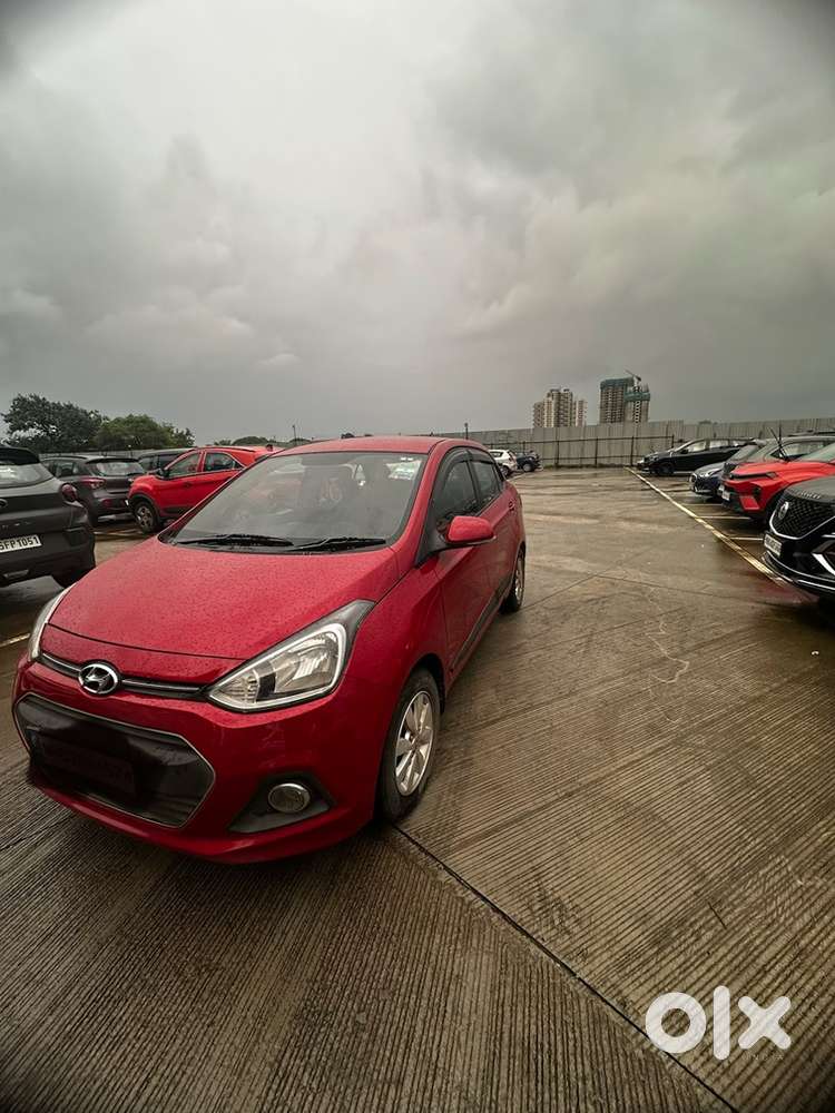 Hyundai Xcent Petrol 2015