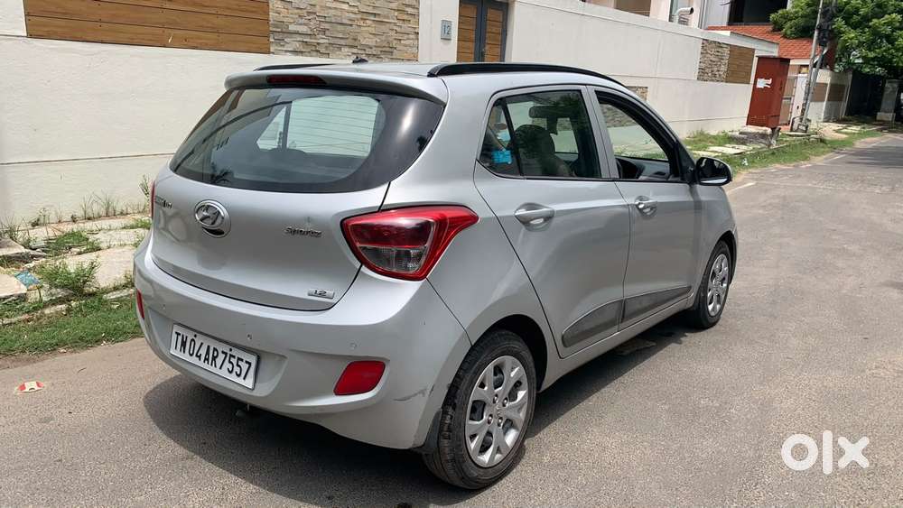Hyundai Grand I10 Sportz, 2016, Petrol