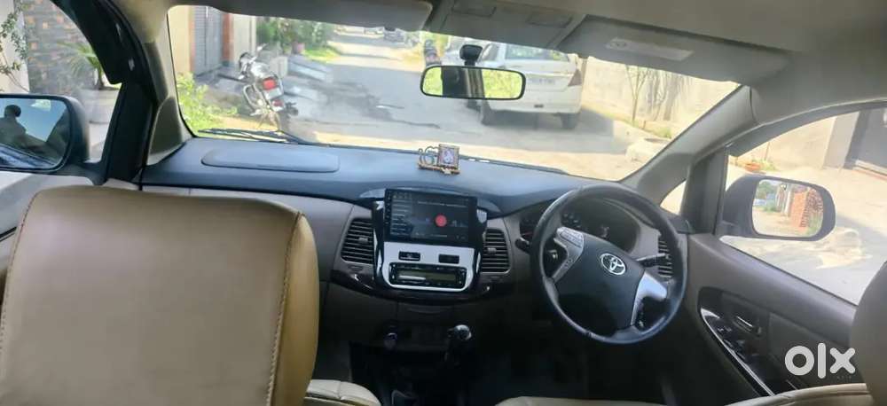 Toyota Innova Diesel 2015