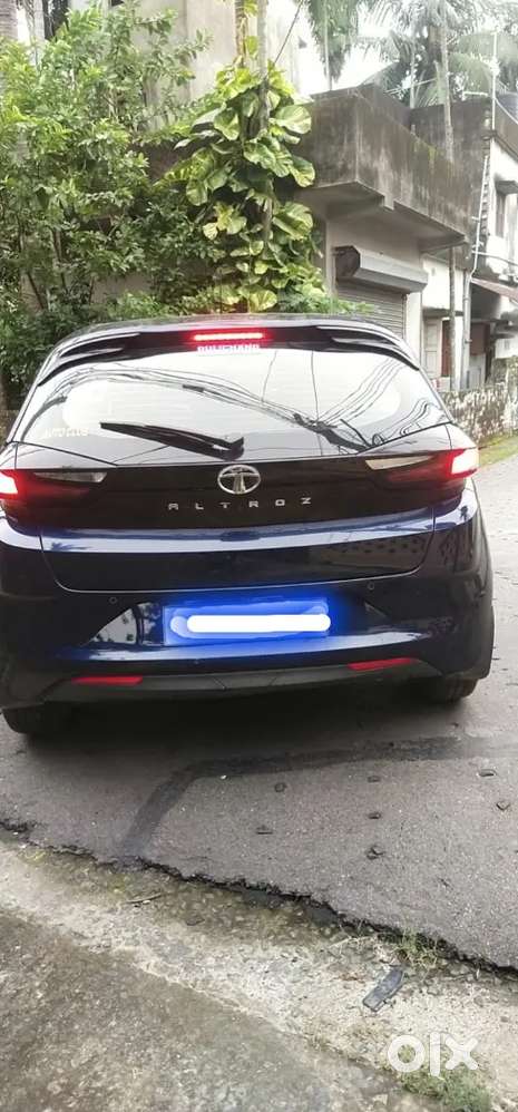 Tata Altroz 2023 Petrol 8890 Km Driven