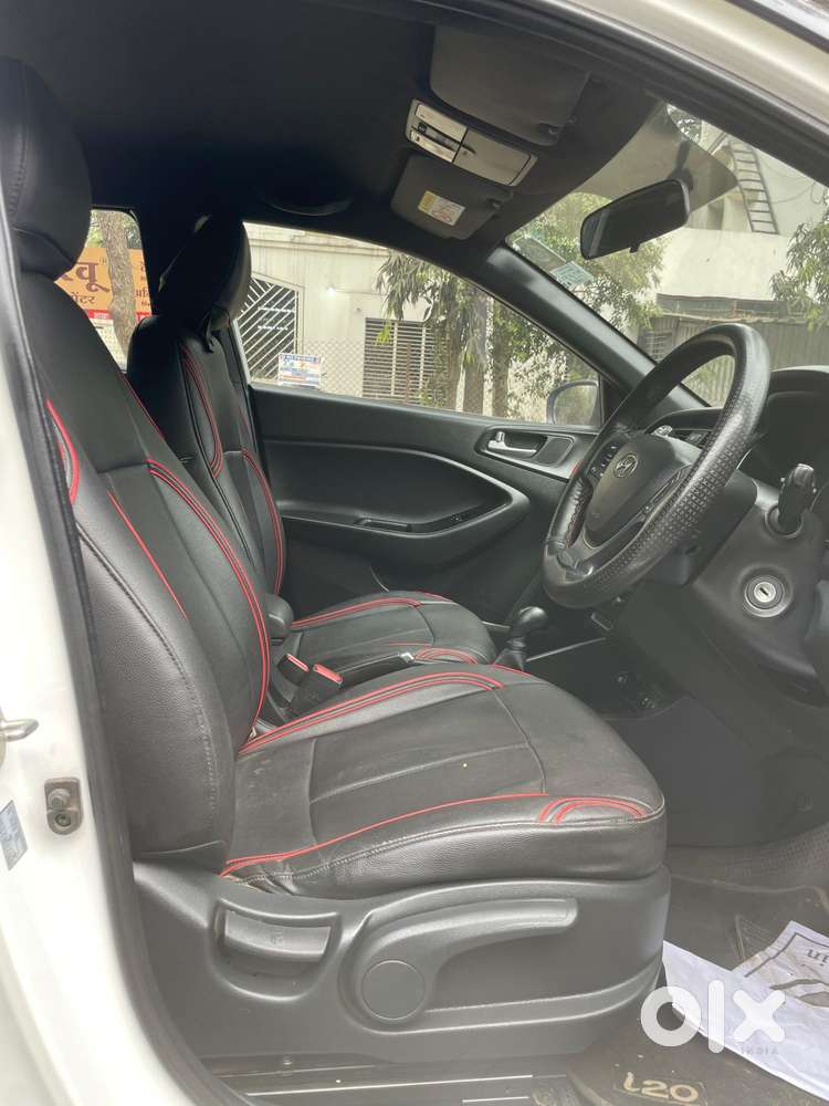 Hyundai New I20 1.2 Sportz Ivt Dual Tone, 2019, Petrol