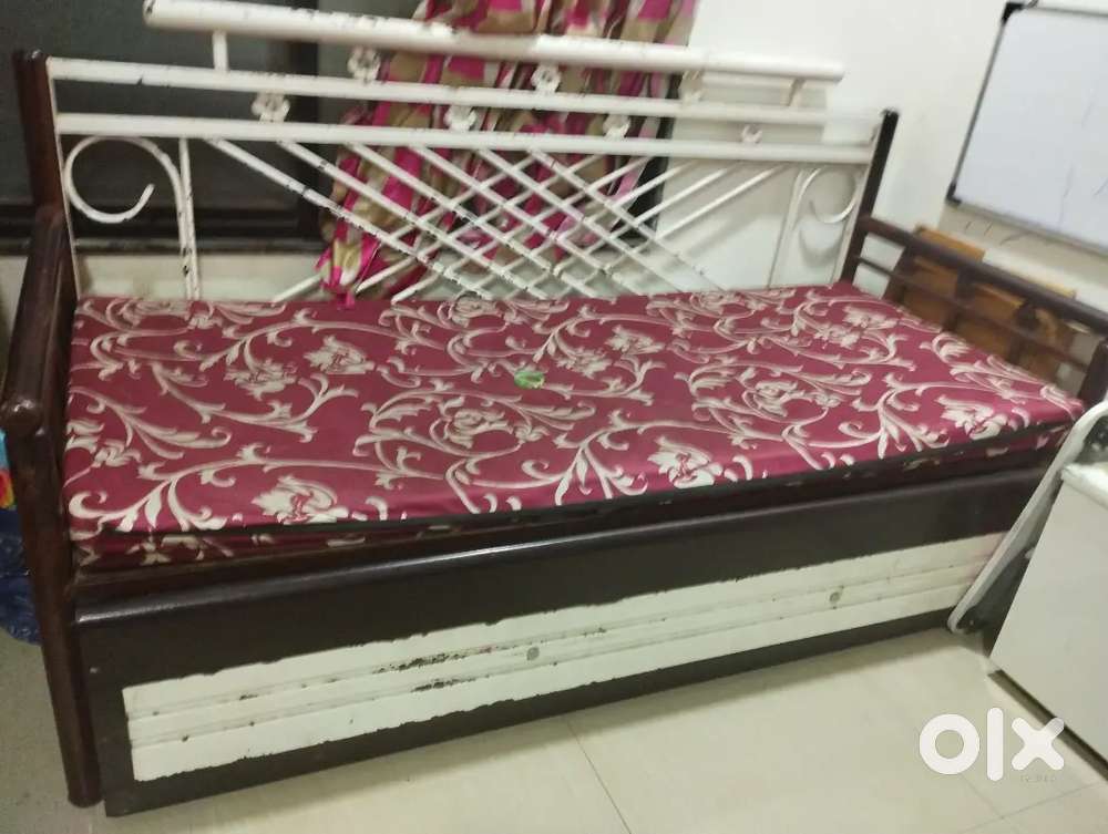 Sofa cum bed lokhandi
