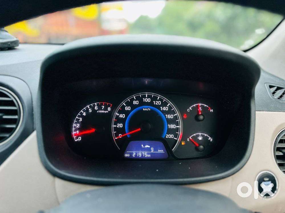 Hyundai Grand I10 Asta 1.2 (o) Vtvt, 2016, Petrol