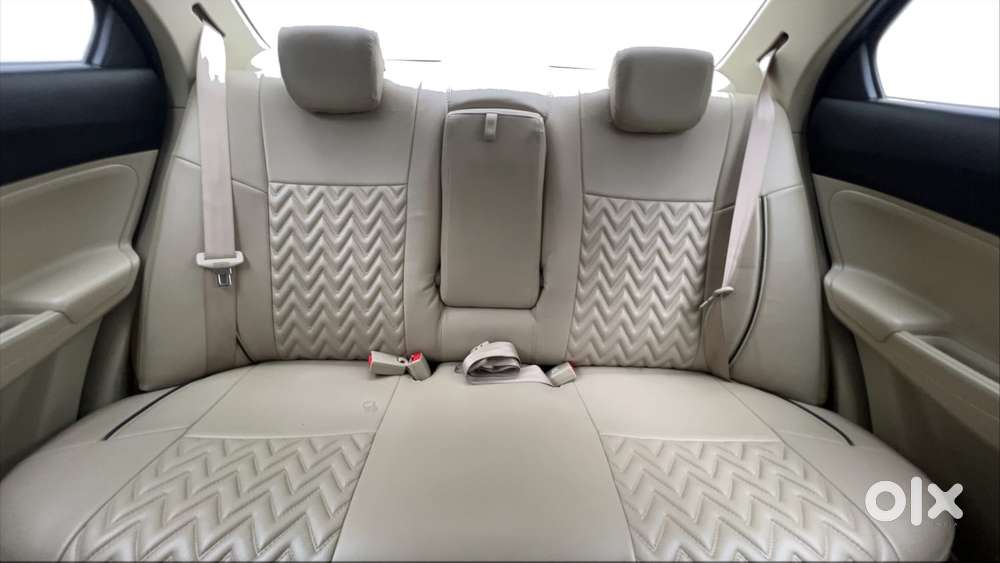 Maruti Suzuki Dzire 1.2 Vxi, 2019, Petrol